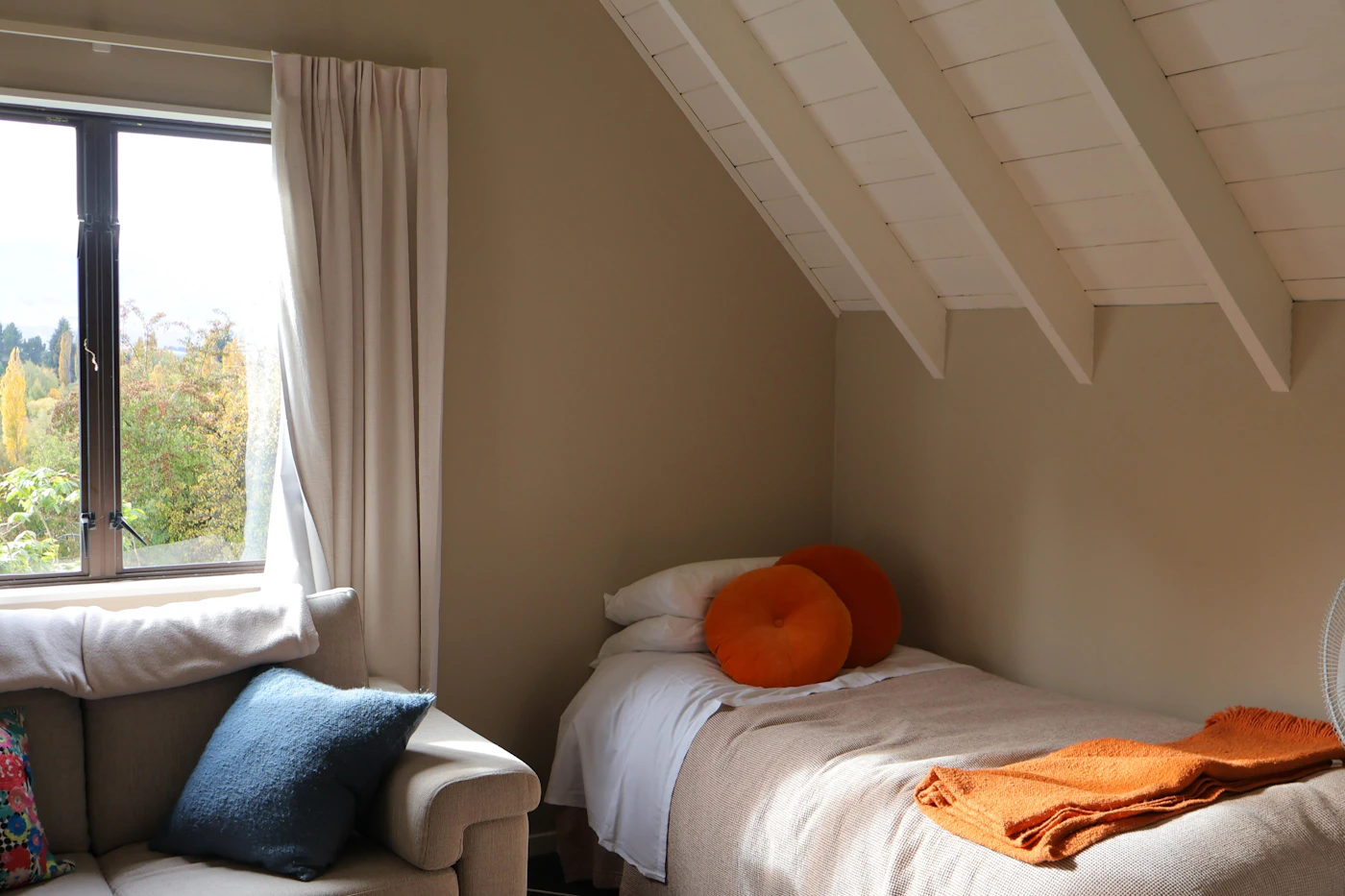 Editorial image for What To Know Before You Start Painting A Small Room