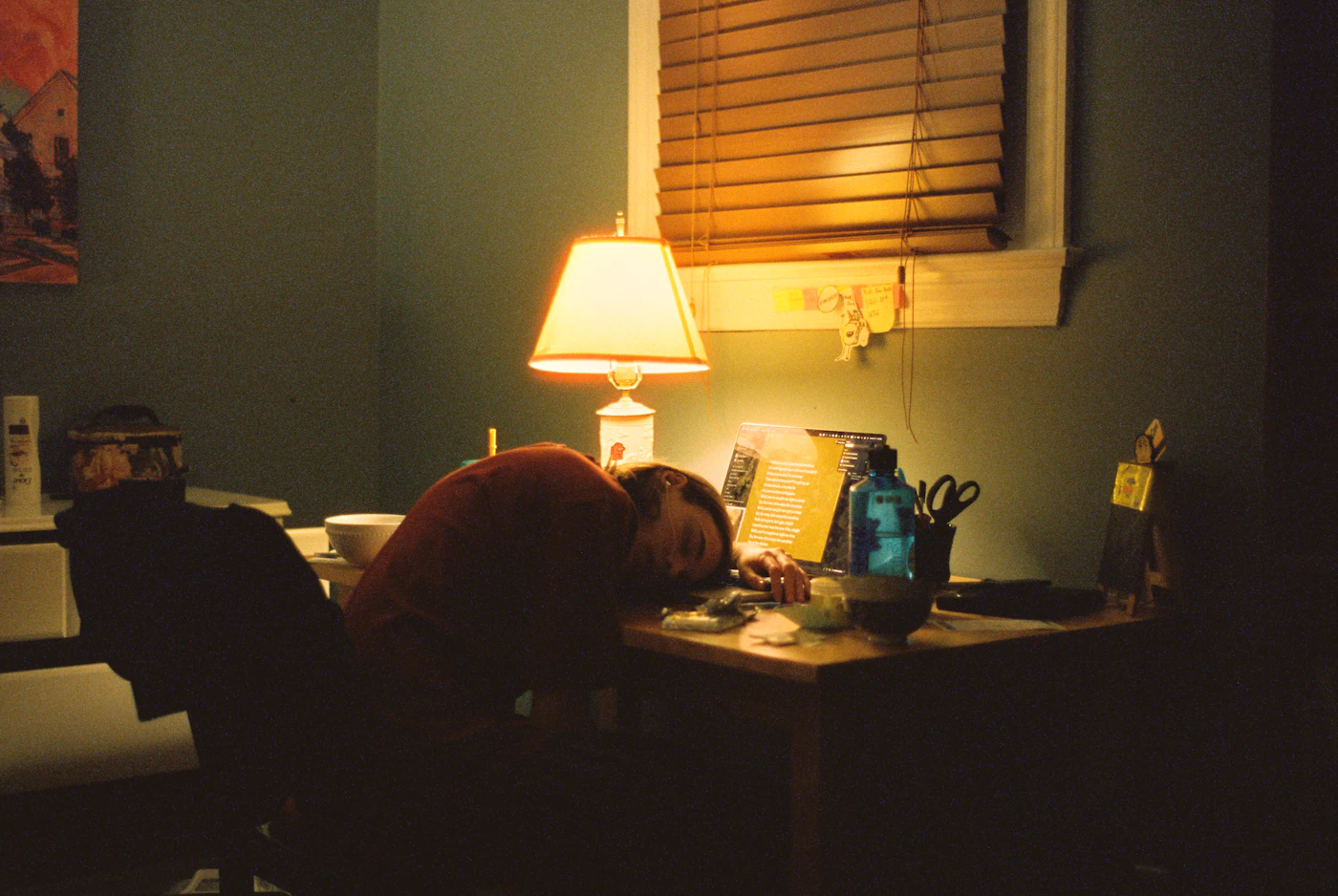 Editorial image for Small Habits That Make A Noticeable Difference In Setting Boundaries Around Overtime