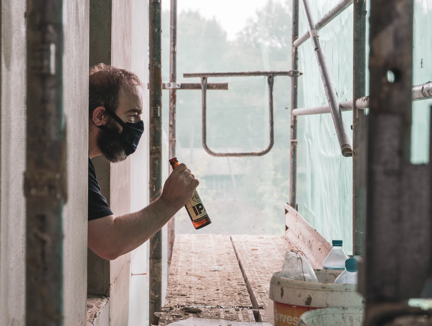 Editorial image for A Weekend Plan For Tackling Maintaining Exterior Caulk And Seals Without Feeling Overwhelmed