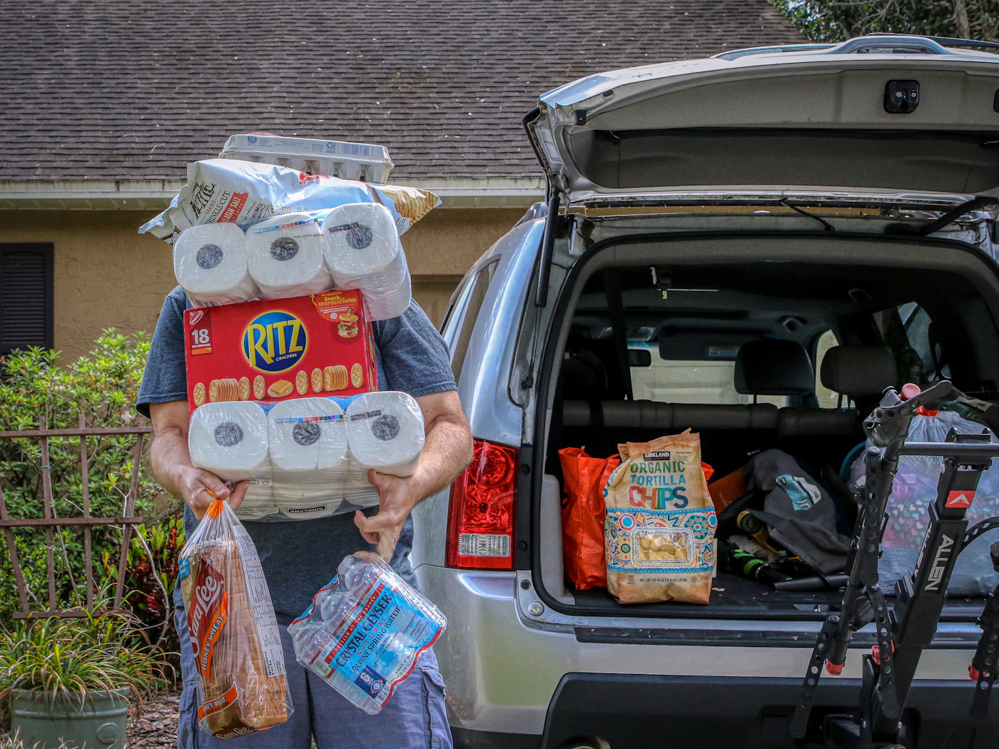 Editorial image for What To Know Before You Start Building A Useful Roadside Kit