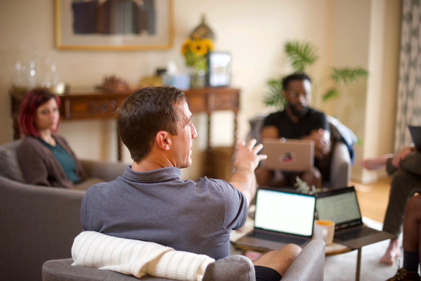 Editorial image for Small Habits That Make A Noticeable Difference In Speaking Up In Team Meetings