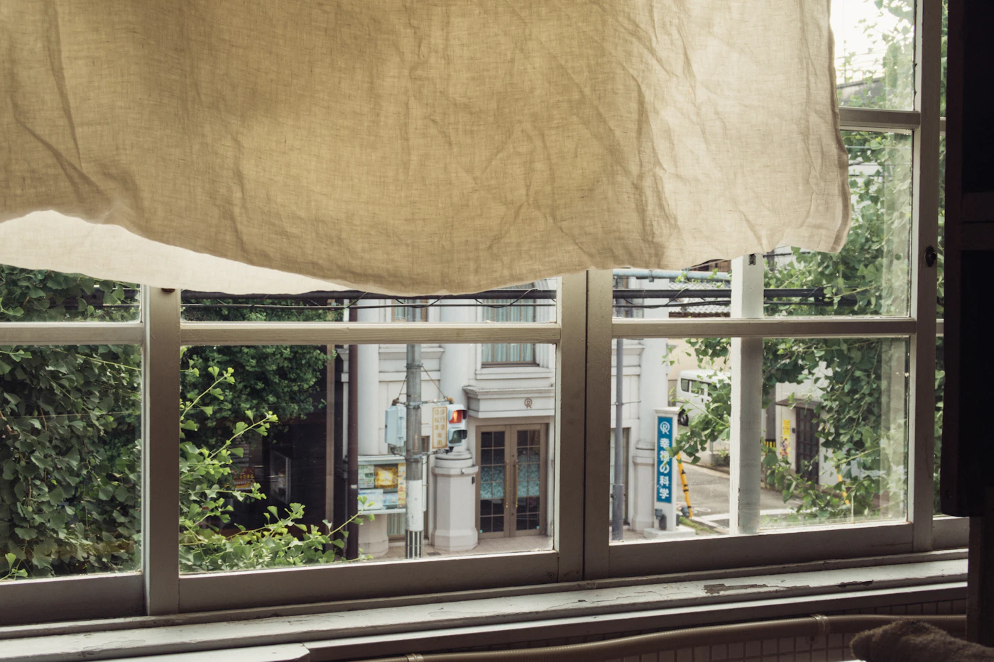 Editorial image for Common Mistakes People Make With Cleaning Windows Without Streaks And What To Do Instead