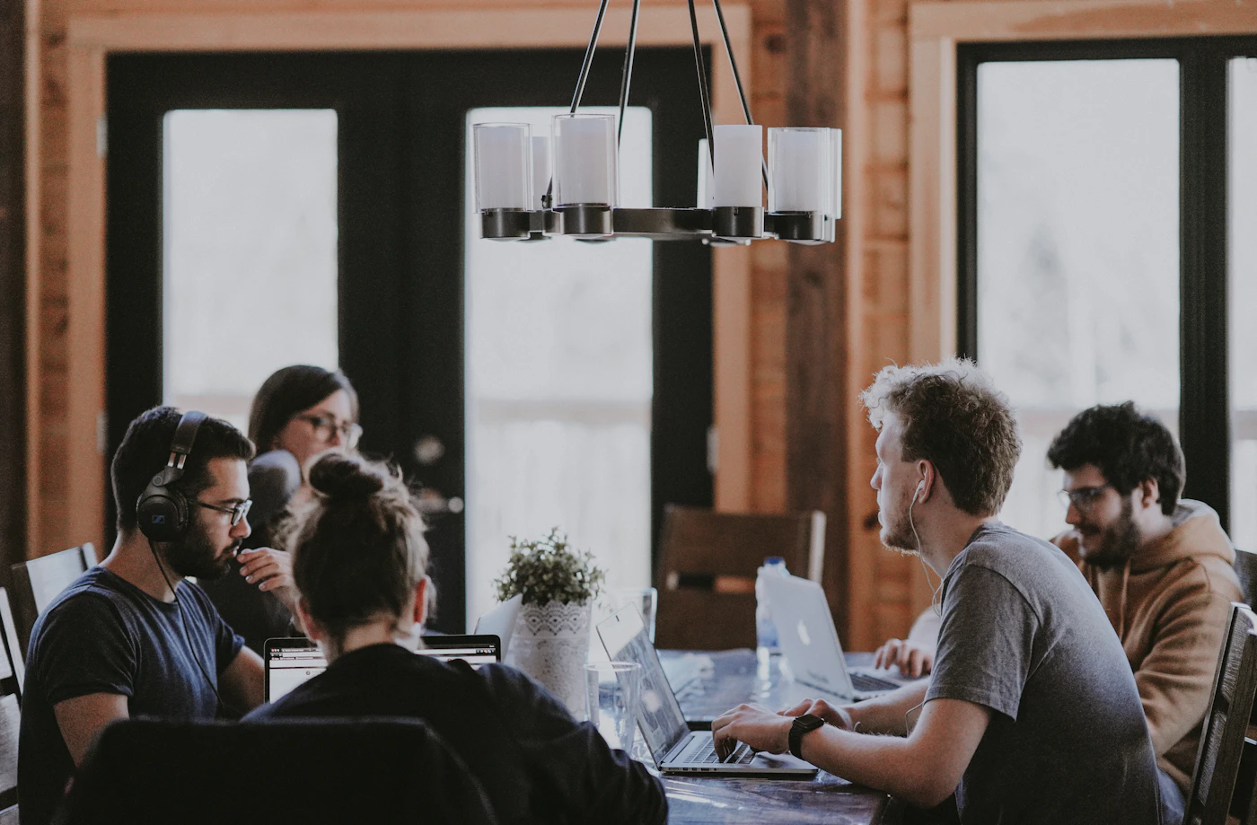 Editorial image for Common Mistakes People Make With Speaking Up In Team Meetings And What To Do Instead