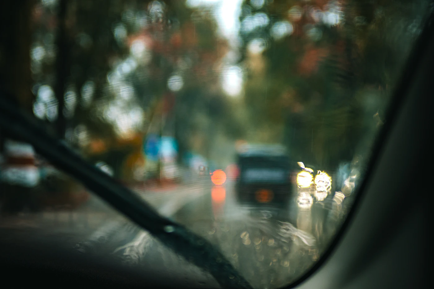 Editorial image for How To Get Better Results From Keeping Car Windows Clear In Wet Weather Without Spending More
