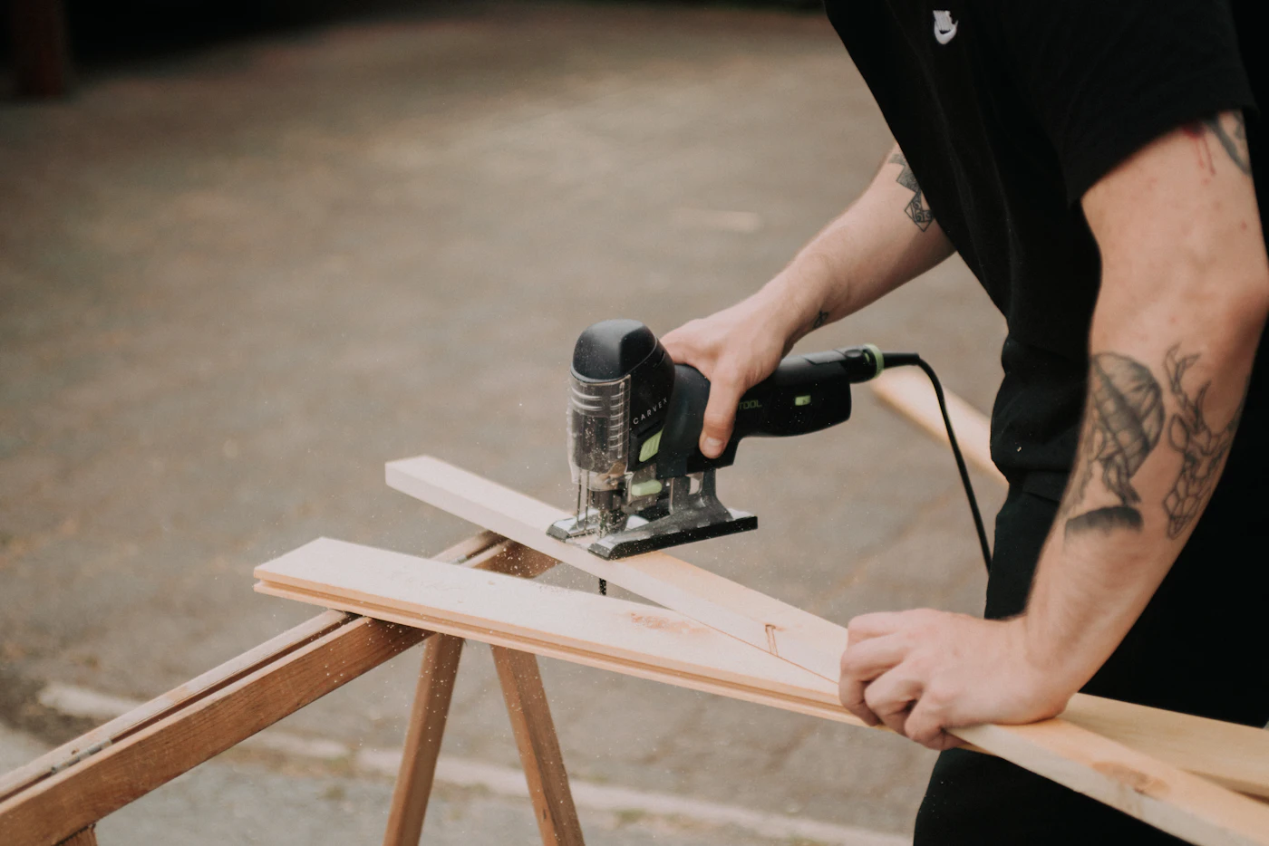 Editorial image for How To Get Better Results From Refinishing A Wooden Shelf Without Spending More