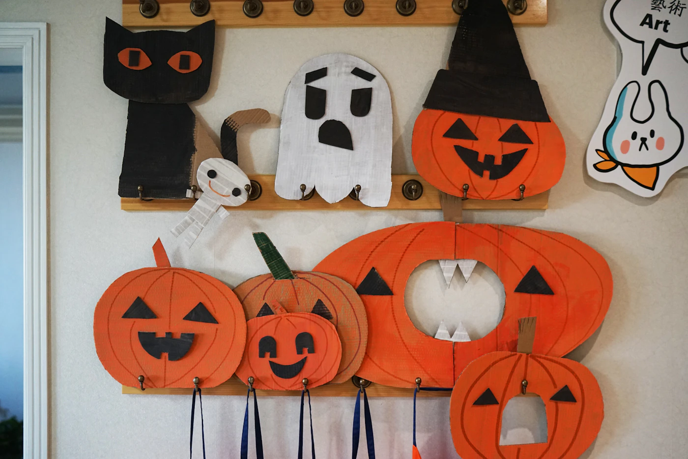 Editorial image for How To Get Better Results From Making Simple Seasonal Decorations Without Spending More